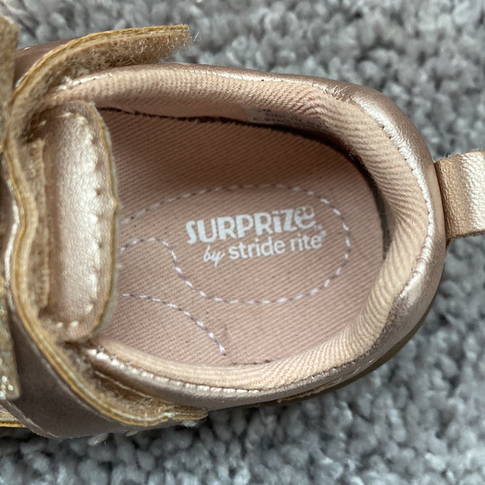 Surprize by Stride Rite Cecilia Rose Gold size 3M Shoes - Picture 8 of 9